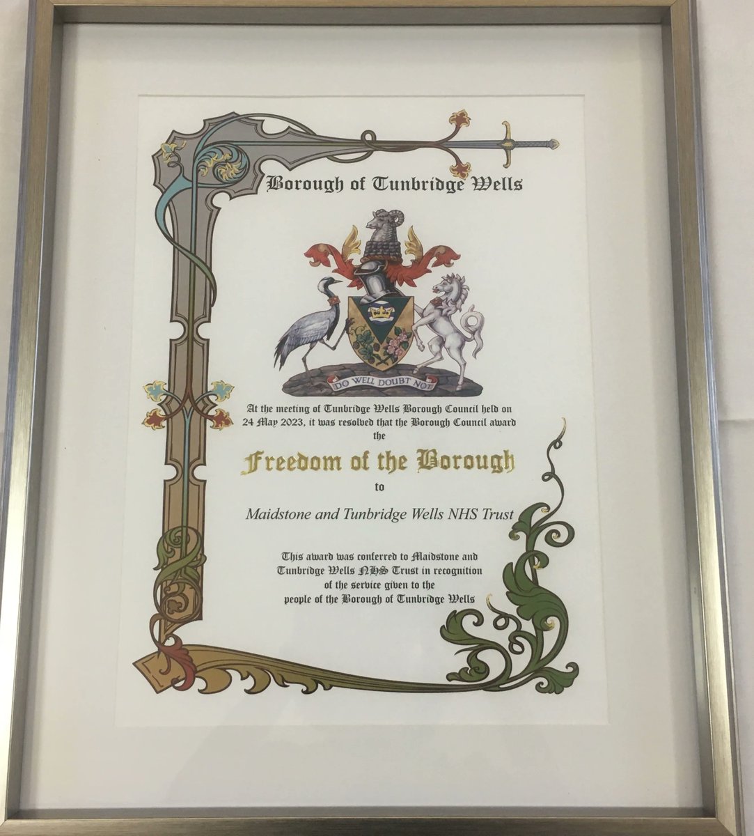 TWellsCouncil's tweet photo. At this evening’s Full Council meeting a short time ago the Mayor granted the Honorary Freedom of the Borough of Tunbridge Wells to Maidstone and Tunbridge Wells NHS Trust. 
#NHS75 https://t.co/FEOxJm8qAQ