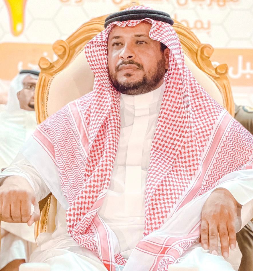 AdhamBaladiah's tweet photo. يسرنا أن نتقدم لسعادة رئيس #بلدية_محافظة_أضم
المهندس عمر بن احمد الزهراني بخالص التهاني والتبريكات بمناسبة صدور قرار معالي أمين جدة بتجديد تكليفه رئيساً لبلدية محافظة أضم سائلين الله له مزيداً من التوفيق ��السداد

#بلدية_أضم 
#أمانة_جدة https://t.co/TnVc6vp88E
