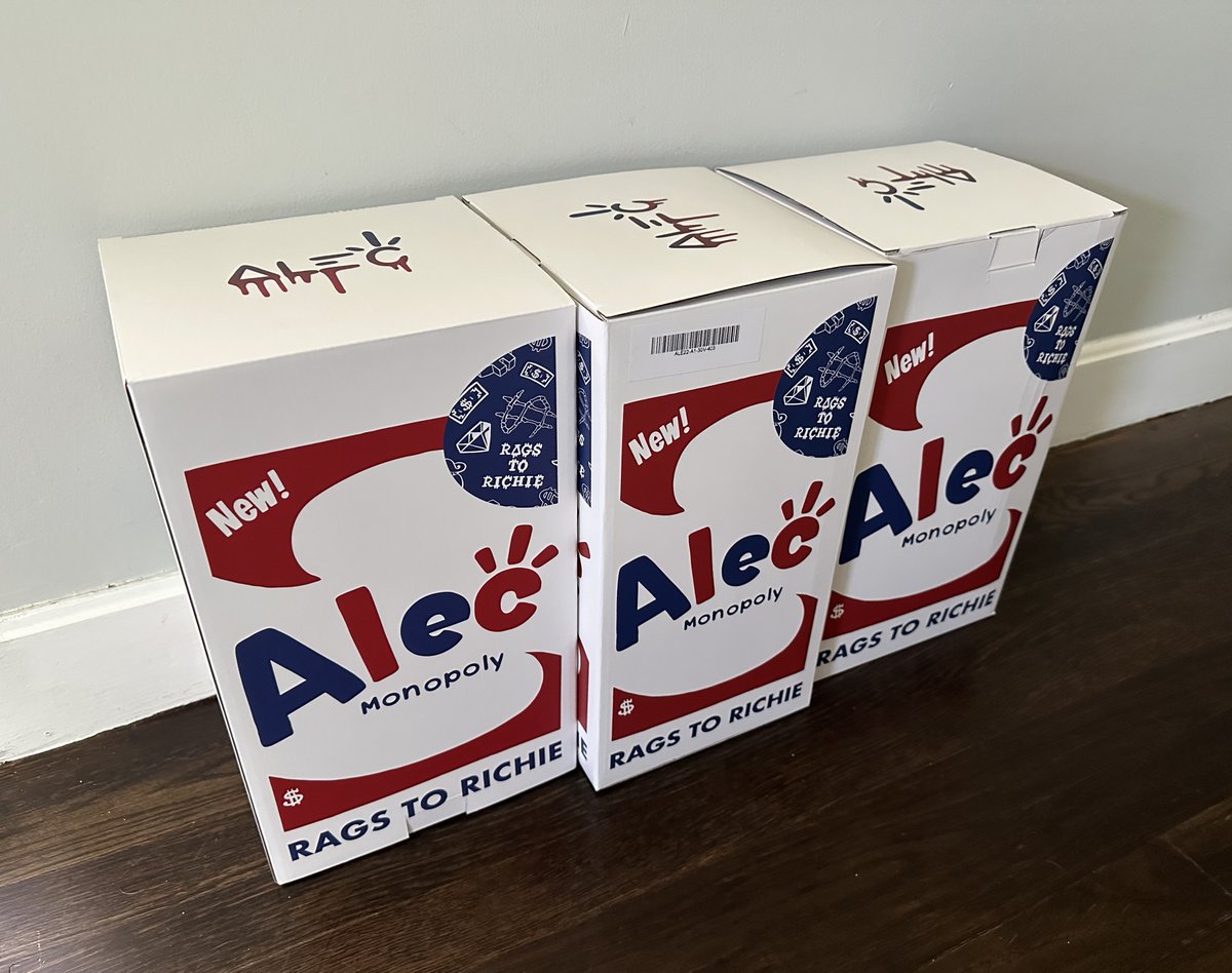 My Spaceman Richie vinyls by <a href="/alecmonopoly/">Alec Monopoly</a> just came in from <a href="/ragstorichienft/">RAGS to RICHIE by Alec Monopoly</a> 

- 2 Hand Finished, limited to 250 editions
- 1 Standard edition, open but currently limited to 1250

The team came through with a high quality art piece and I look forward to what else is in store🔥