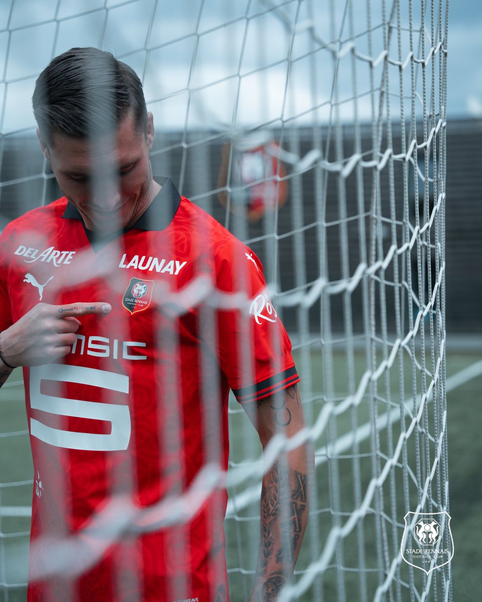 staderennais's tweet photo. 📸🆕🧤 https://t.co/DTuI7M9AFP