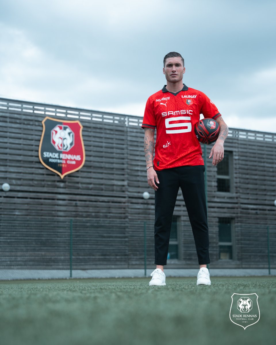 staderennais's tweet photo. 📸🆕🧤 https://t.co/DTuI7M9AFP