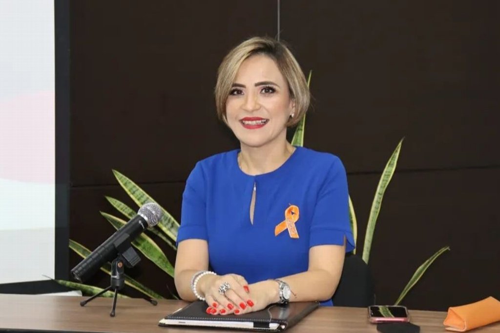 enlace_tabasco's tweet image. #EnEntrevista | Hoy en #EnlaceTabasco estará la presidenta del Tribunal Electoral de Tabasco (@TE_TABASCO), Margarita Espinosa Armengol.

No te lo pierdas a la 13:00pm por la 92.5 #LaPoderosa.