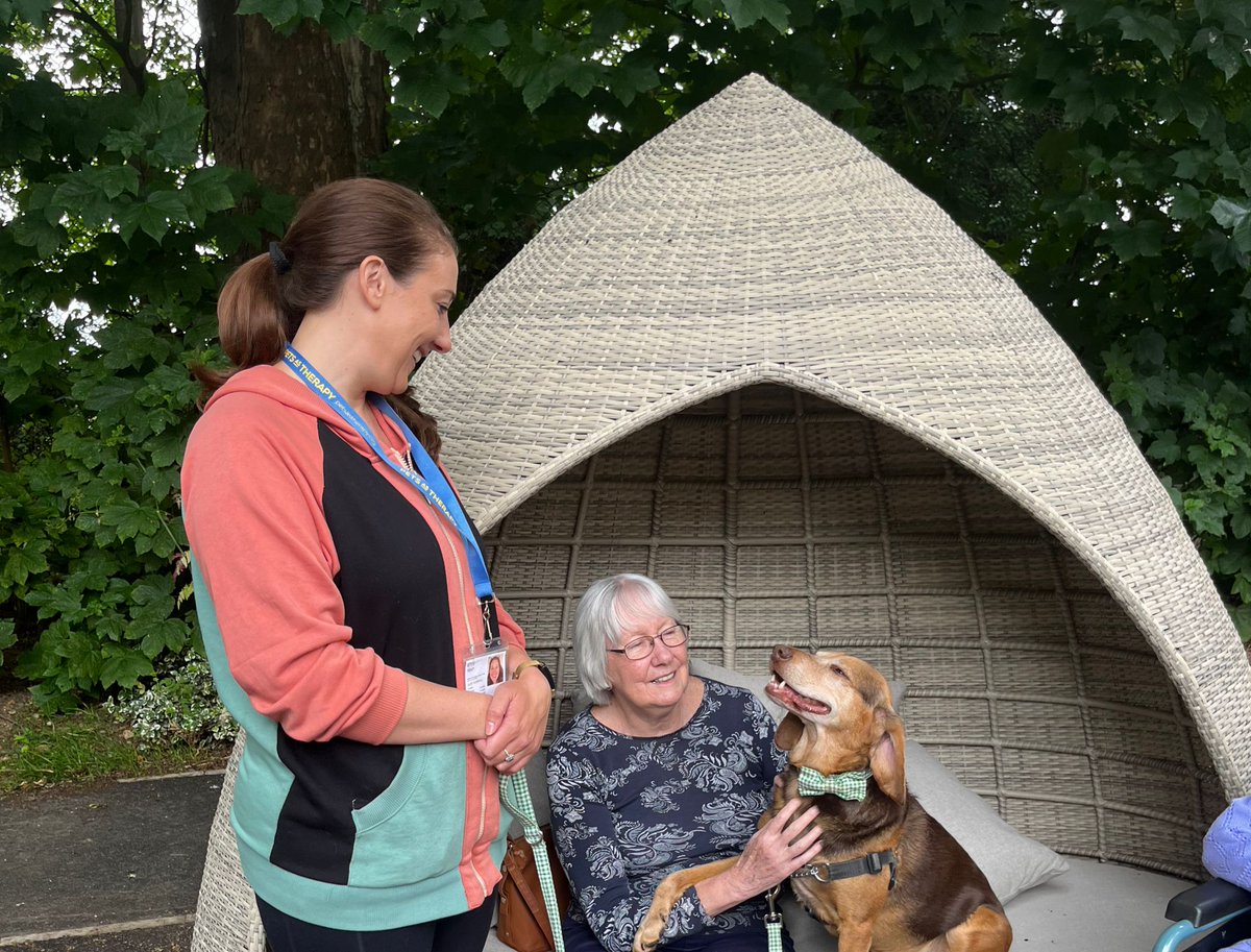 Elizabeth Court care home in Caterham Anchor