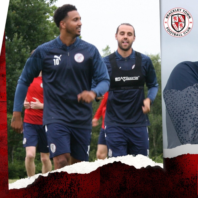 BrackleyTownFC's tweet photo. ✍️ NEW SIGNING: Dom McHale signs for Brackley Town.

Brackley Town are delighted to announce the signing of midfielder Dominic McHale.

Welcome to St James Park @Mchale_dominic 
Let's go!

#WeAreBrackley 🔴⚪️