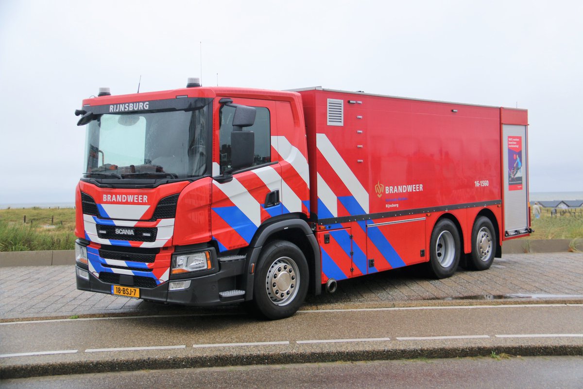 MichaelHuising's tweet image. 2021 Scania P450 opgebouwd door #IFFS
WTS-500 &amp;gt; 500m. 5&apos;&apos; transportslang   
watertank : 10.000 liter
Innovative Fire Fighting Solutions
16-1560 post : #Rijnsburg   #HollandsMidden