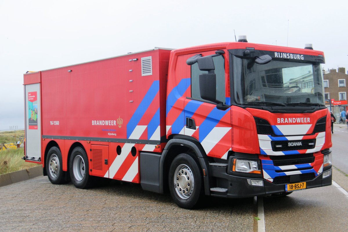 MichaelHuising's tweet image. 2021 Scania P450 opgebouwd door #IFFS
WTS-500 &amp;gt; 500m. 5&apos;&apos; transportslang   
watertank : 10.000 liter
Innovative Fire Fighting Solutions
16-1560 post : #Rijnsburg   #HollandsMidden