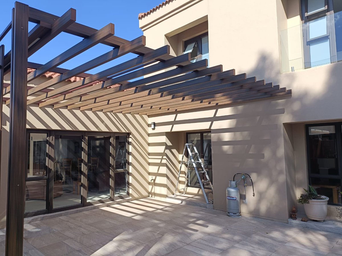 TheCompositeCo's tweet image. Supply + Installation of our 3D-Fluted Wall Panelling &amp;amp; Pergola.

📍 Hartebeespoort.
🎨 Antique Brown Colour

Contact us today for your free quotation ⤵

📲 +27 10 025 3559
📩 Quote@thecompositecompany.co.za
🌐 thecompositecompany.co.za
.
.
.
#deck #compositedecking #wpcdecking