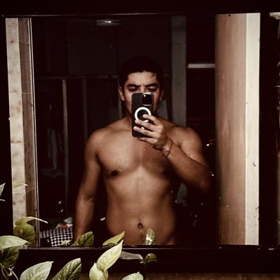 Udacano's tweet photo. #NuevaFotoDePerfil https://t.co/x9N5Q2xMx6