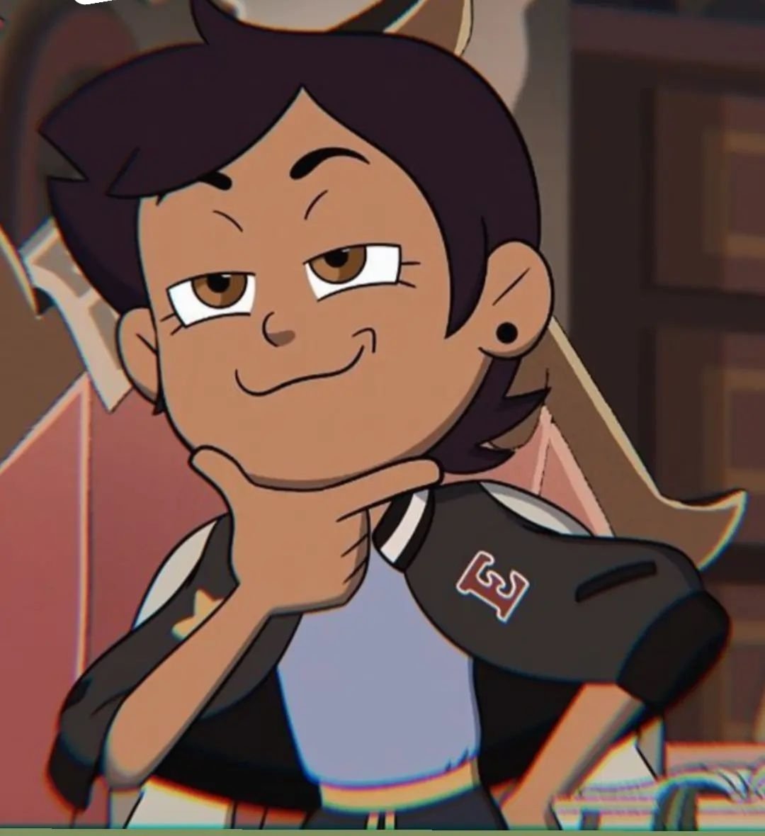 Sam34yB's tweet image. Got my good side &amp;gt;:3