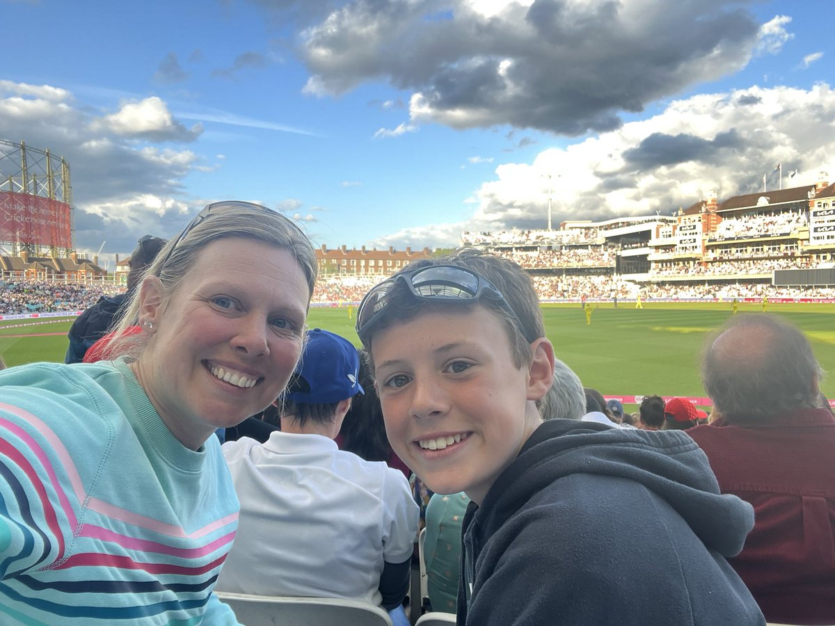 kitzysclates's tweet photo. Heather Knight 100 T20 Caps!
#ENGvAUS Ent 8 block 7 205
Can we have a cap please?!!! https://t.co/4NpUPWQF03