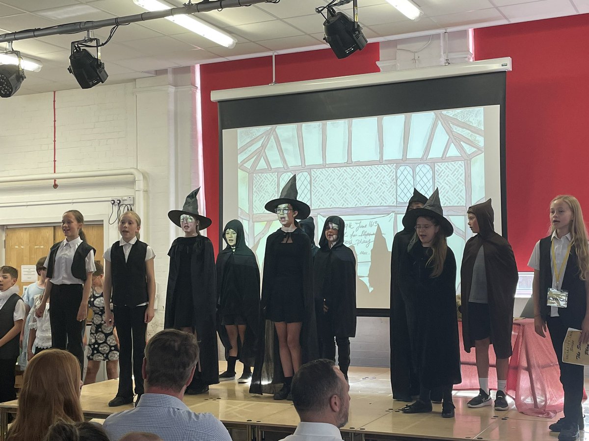 hillcroftps's tweet photo. A fabulous evening watching our year 6 end of year production ‘Shakespeare Rocks’. Well done to everyone involved! https://t.co/cWnwoVBhy5