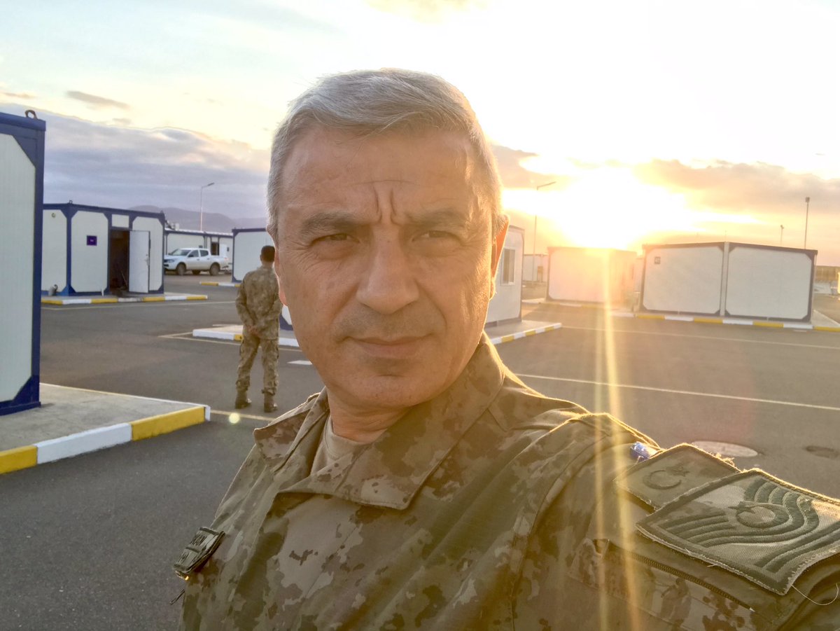 huseyincaliska's tweet photo. Bir astsubayın mesleğine olan saygısını kaybettirdiniz.. Acınacak hale getirdiniz.. 36 yıl vatanına hizmet etmiş birisi olarak hakkımı helal etmiyorum… https://t.co/NrykhbloVM