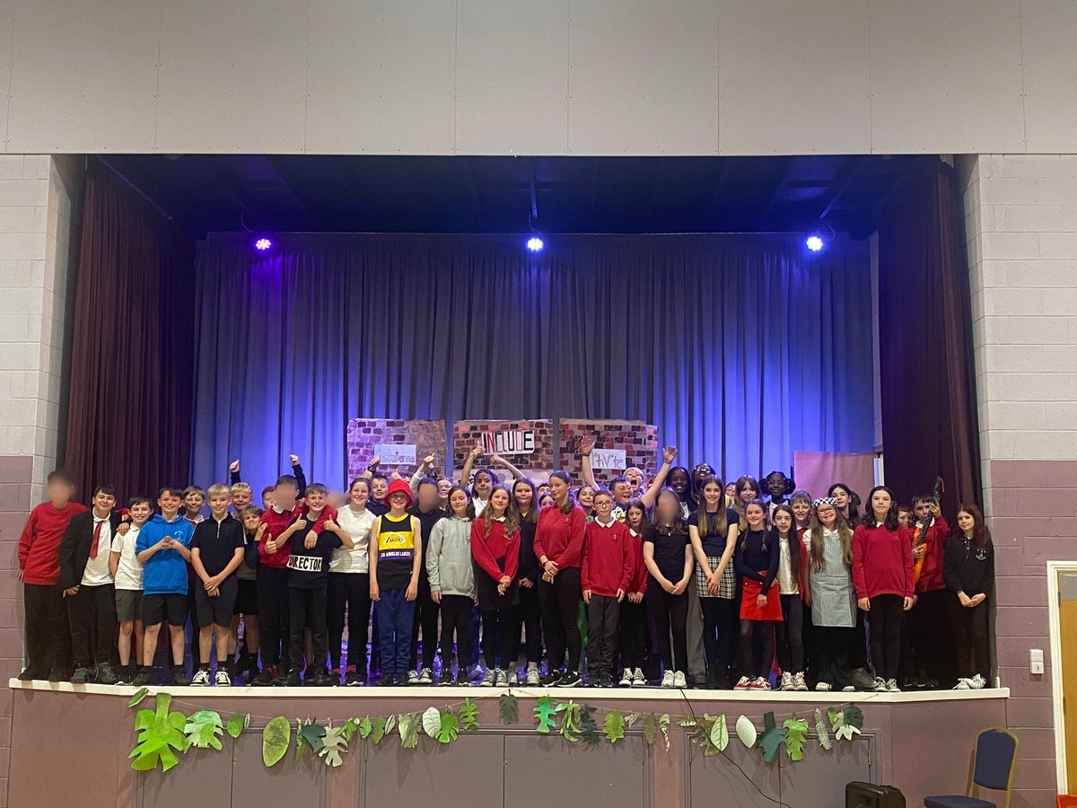… and that’s a wrap! 🎬🎉🌴
I’m so proud of everyone’s efforts after their final performance of ‘I’m a P7.. Get Me Out of Here!’ It has been a privilege to be able to watch the confidence of each individual grow during this time!