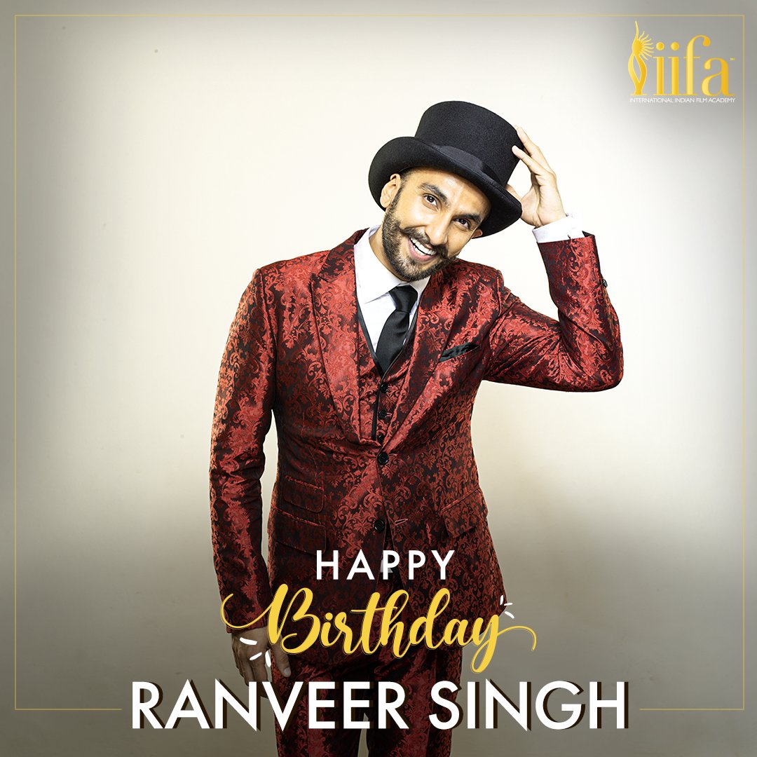 A very Happy Birthday to the ultimate showman, #RanveerSingh!

#IIFA #Bollywood #HappyBirthdayRanveerSingh