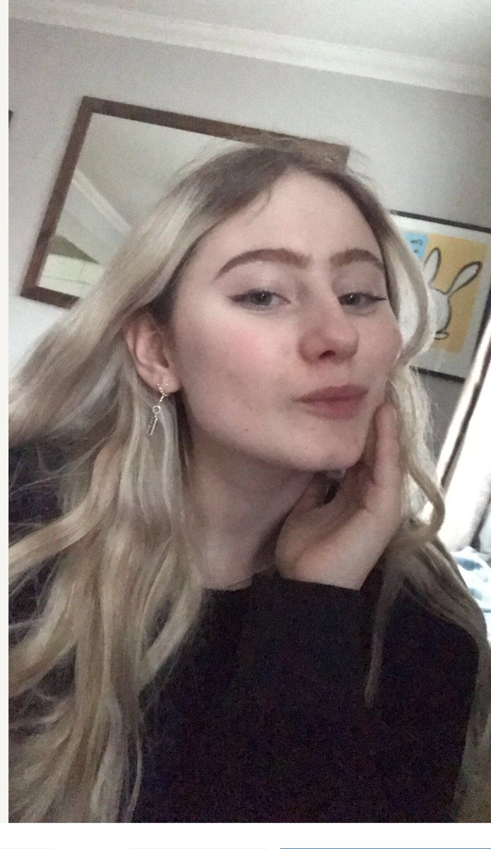 RoseAnn9218's tweet photo. Selling pics and vids bundles all day, and also making customs💕 dm if interested

#sellingcontent #selling_content #buyingcontent #nsfwtwt #feet https://t.co/W36R6pWjmU