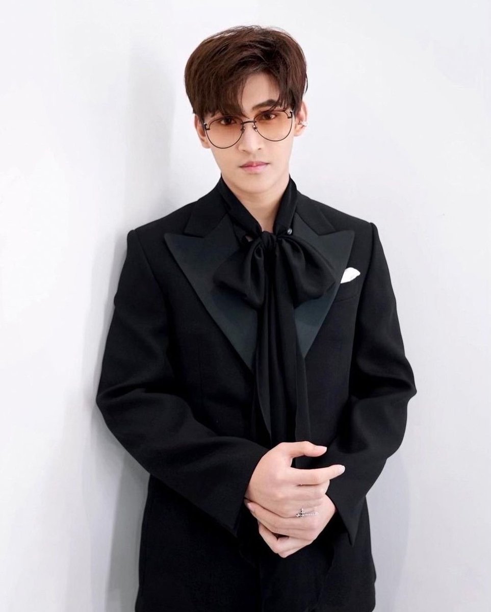 leni_maretha's tweet photo. Gud morning P'Handsome 🥰
#OhmThitiwat https://t.co/ZhRiT6a1ZV