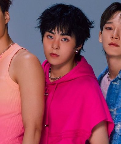 xiumin pics tweet media