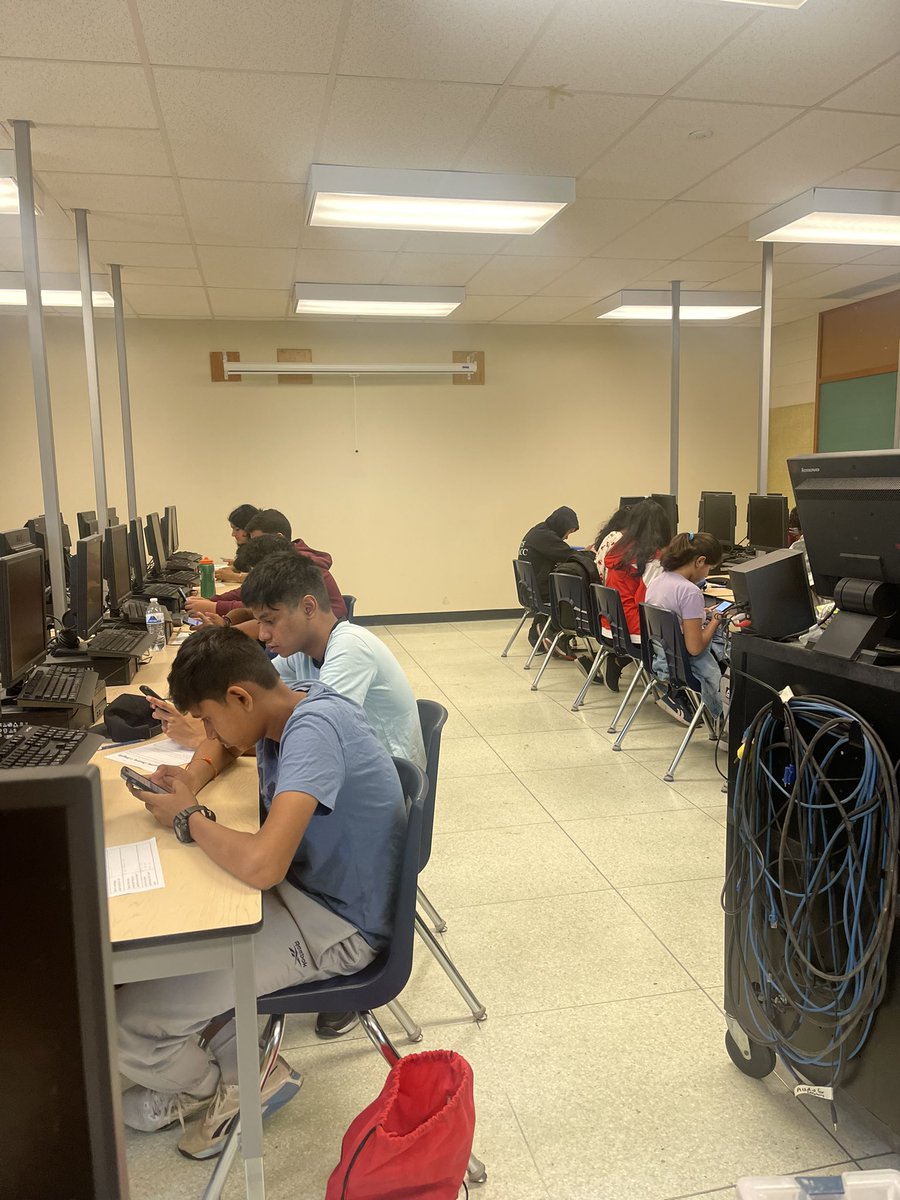 msrrusso's tweet photo. And just like that, the first day of summer learning is done! So nice to see a new group of future grade 9 @VMMustangs students this morning for Reaching Ahead! We talked about ways of creating an inclusive classroom. Definitely some great ideas! 🧡💙 https://t.co/Ls1Cwmf4FX