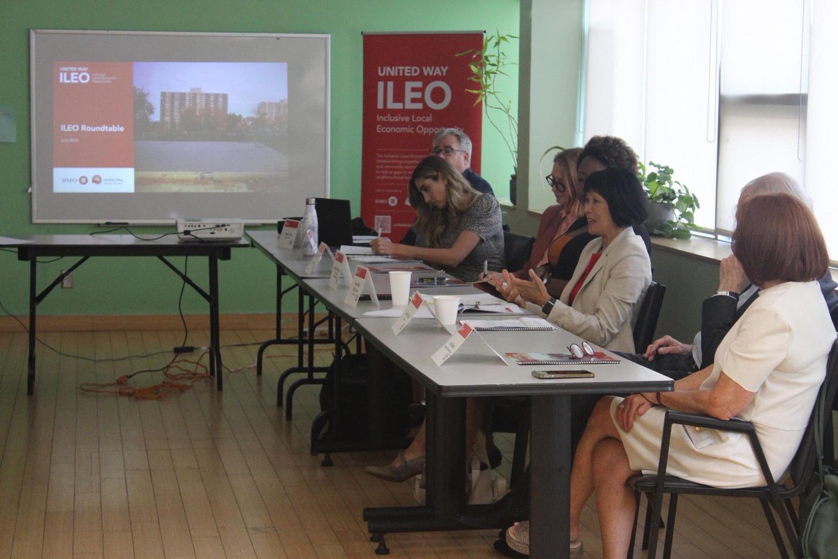 oliviachow's tweet photo. Toronto needs more housing of all kinds—especially homes you can afford. 

Earlier today with @UWGreaterTO, I met public, private, and community partners to discuss community-focused models for building new housing—like what they’ve pioneered in Scarborough’s Golden Mile. https://t.co/StsR1W9AXu