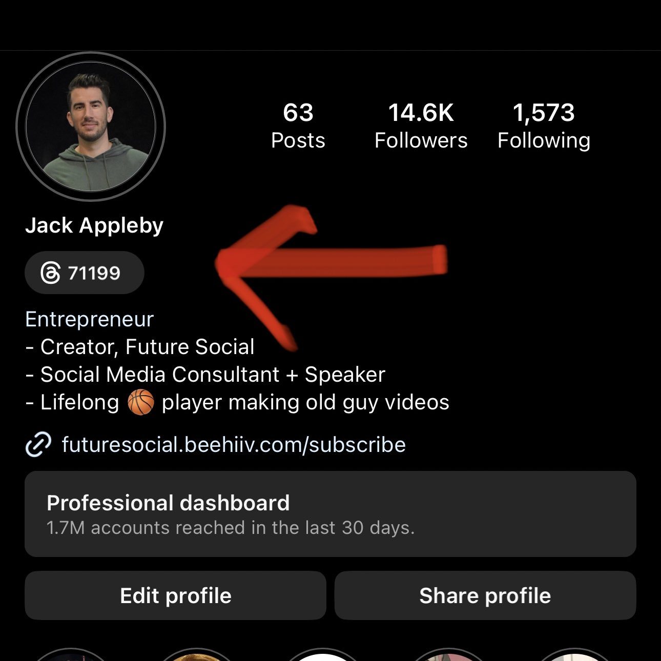 Jack Appleby on Twitter: "When you join THREADS from your Instagram, you get a Threads badge on your IG profile. Smart way to integrate both apps + audiences. https://t.co/noQDteq0ps" / Twitter