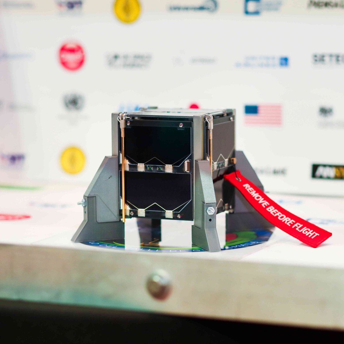 MicrochipMakes's tweet photo. Developed by students from the Universidad del Valle de Guatemala, Quetzal-1 is an ATmega328P-powered 1U CubeSat that operated for 211 days in orbit back in 2020 — and the team has now open sourced its hardware and software! https://t.co/caNWZjt3rg https://t.co/WzaqJp3tu2