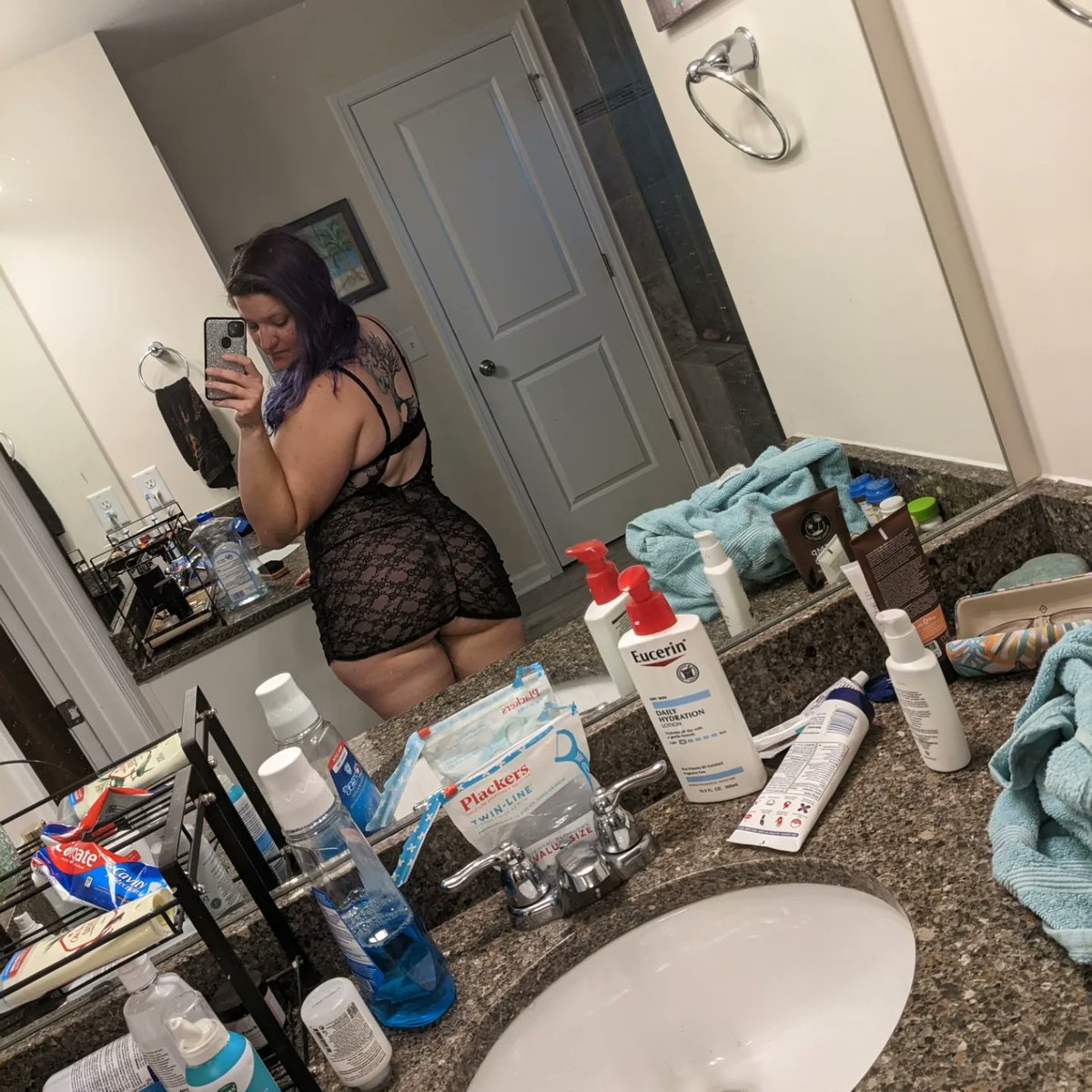 MerKitty922's tweet photo. Lingerie fun 😈

https://t.co/c7adA1Dn1D

#lingerie #onlyfans #onlyfansbabe #onlyfansmodel #altgirl #tattoos #tattedbabe #nsfw https://t.co/w9SdEOWyUO