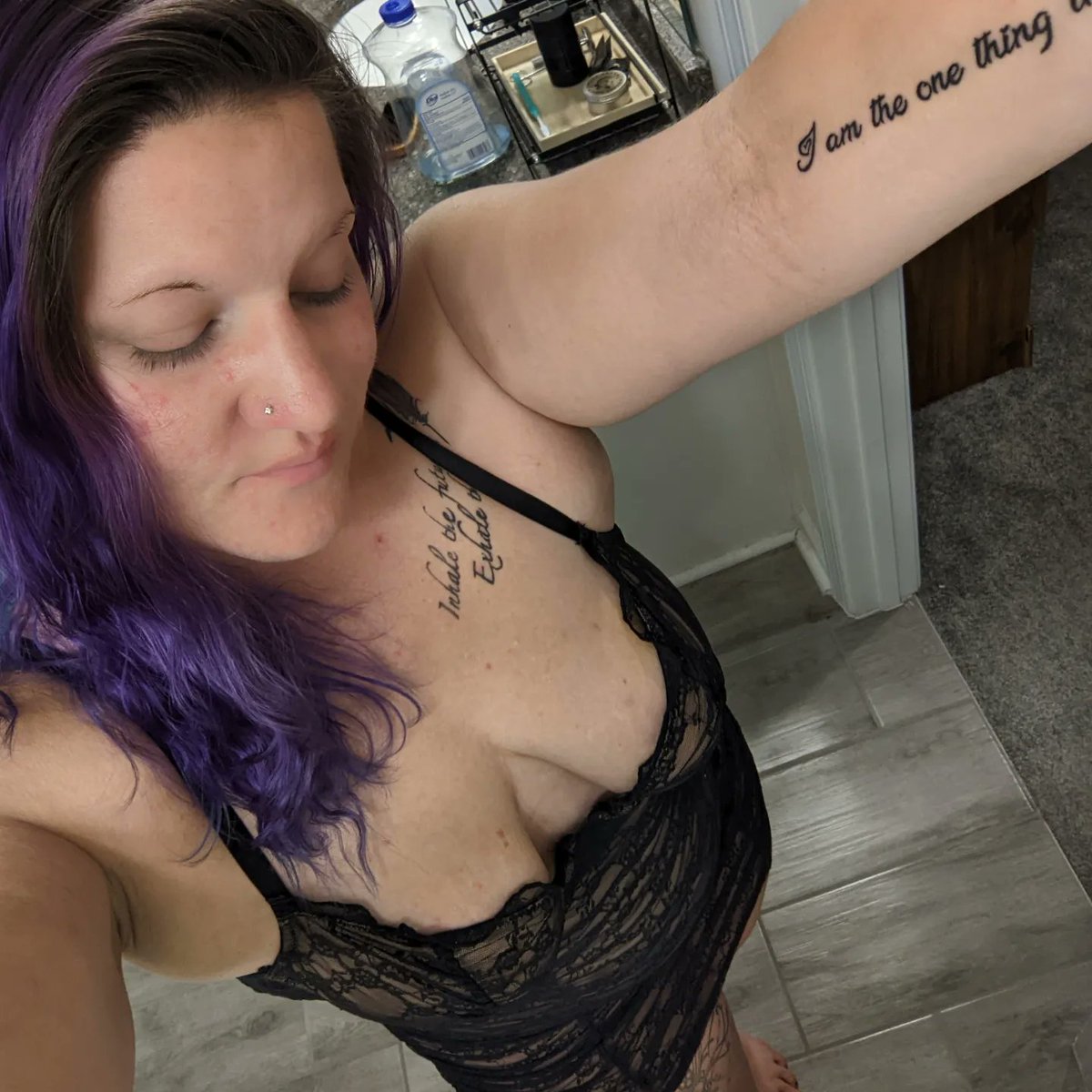 MerKitty922's tweet photo. Lingerie fun 😈

https://t.co/c7adA1Dn1D

#lingerie #onlyfans #onlyfansbabe #onlyfansmodel #altgirl #tattoos #tattedbabe #nsfw https://t.co/w9SdEOWyUO