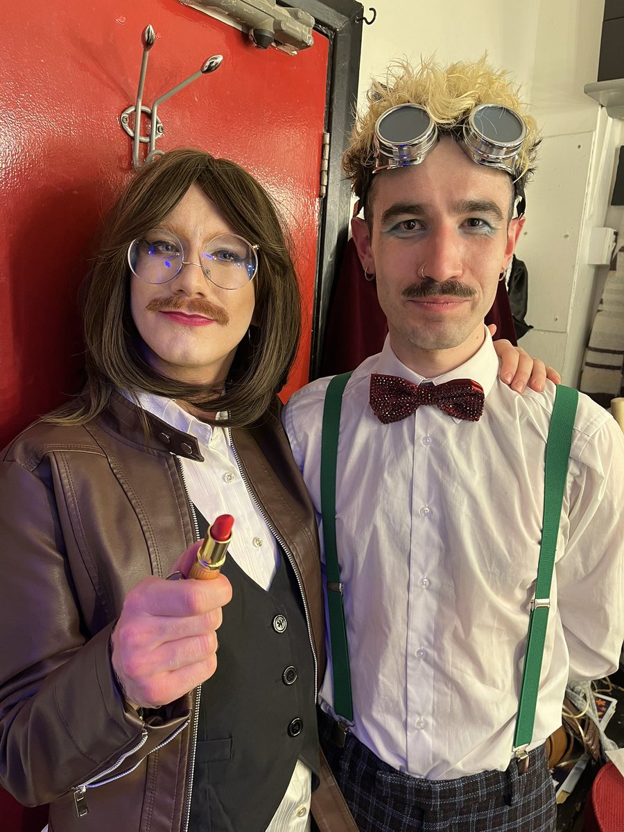 Hanging out at <a href="/gallycab/">The Gallifrey Cabaret</a> tonight at <a href="/thervt/">Royal Vauxhall Tavern</a> with <a href="/Ethan_LMP/">Ethan Luke 💫</a> <a href="/BennyDick_/">Benny</a> <a href="/0hMySt4rs/">Beth Axford</a> <a href="/mynxie666/">✖️MYNXIE✖️</a> <a href="/HERRTHEQUEEN/">HERR</a> <a href="/CarrotDrag/">carrot 🥕 🍉</a> <a href="/connolly_reece/">take another little reece of my heart now baby 💕</a> … brilliant show 💙💙