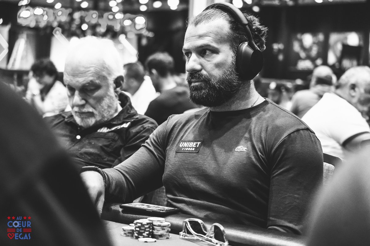 Au Coeur de Vegas tweet media