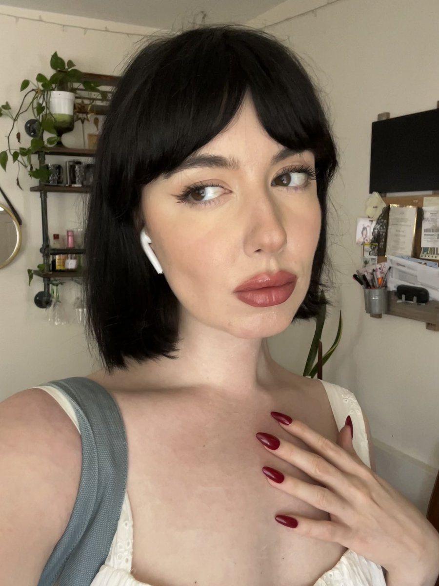 miss lady tweet media