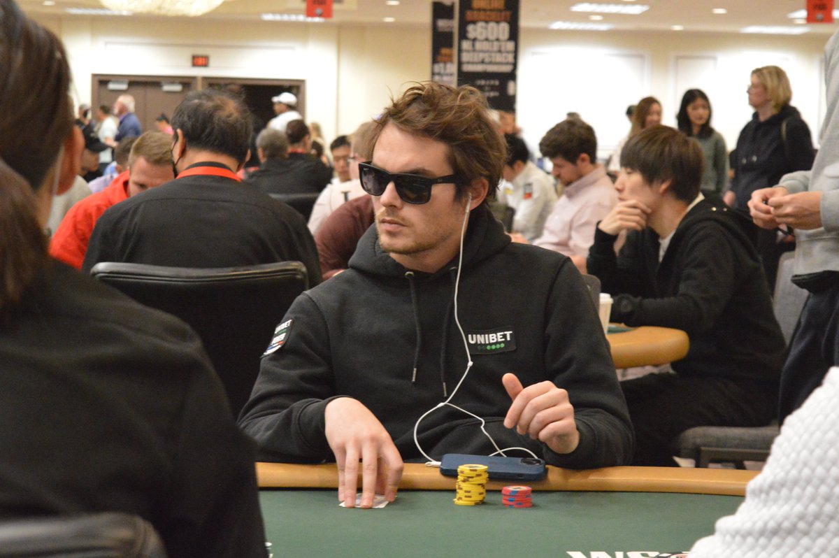 Unibet Poker France 🔞 tweet media