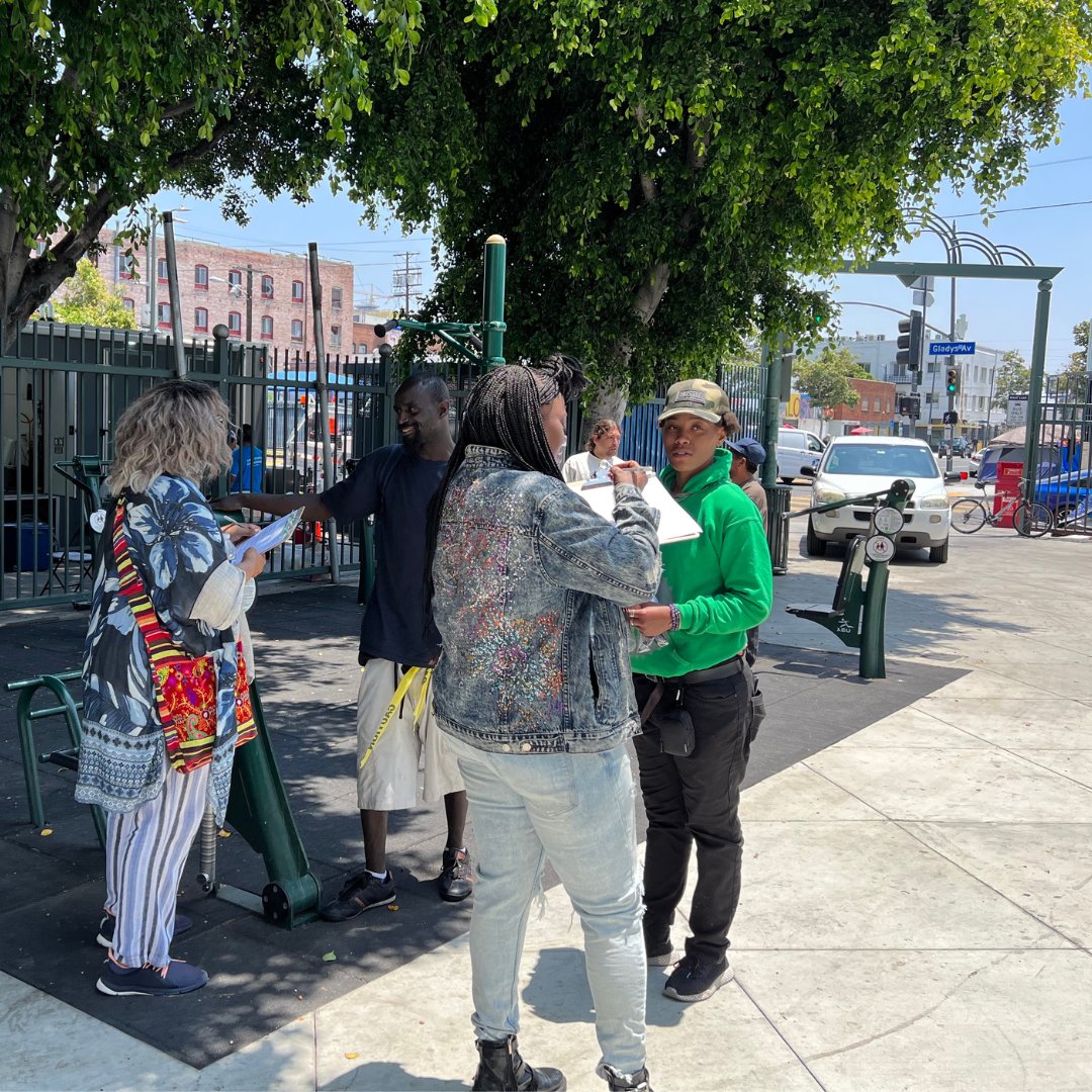 Last week our community artist team gathered for a day of storytelling under the sun! They interviewed community members at Gladys Park about their connection to their neighborhood & input on the future design for a public art project We are excited to see the mural come to life!