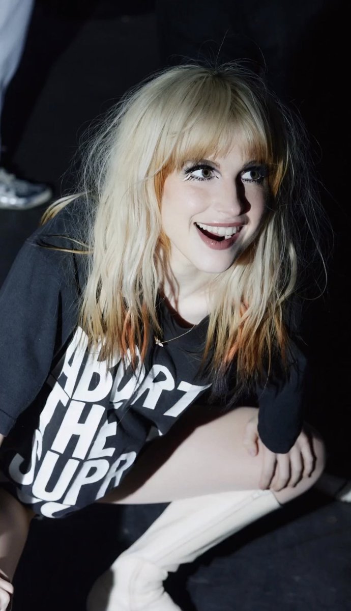 📷 Hayley durante el tour de <a href="/paramore/">paramore</a> por Norteamérica