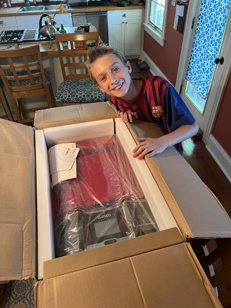 3D Printing World (@dddpworld) on Twitter photo His smile is almost as big as the printer he just received from <a href="/joeltelling/">Joel Telling - 3D Printing Nerd ✋</a>! He’s been asking for a resin printer since MRRF last year and he finally got it. Time for some father son bonding experiences. From the bottom of my heart, thank you so much! ❤️ His smile is almost as big as the printer he just received from <a href="/joeltelling/">Joel Telling - 3D Printing Nerd ✋</a>! He’s been asking for a resin printer since MRRF last year and he finally got it. Time for some father son bonding experiences. From the bottom of my heart, thank you so much! ❤️