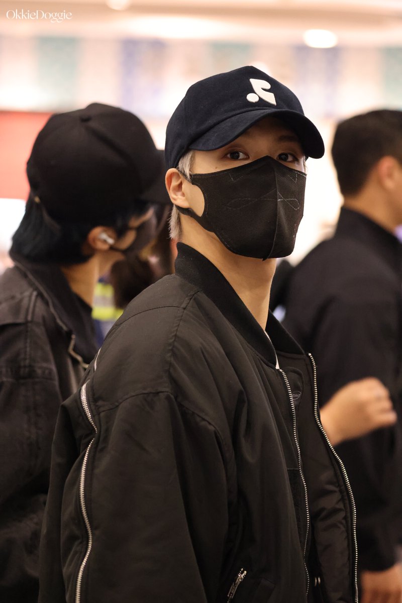 OkkieDoggie_423's tweet photo. 230705 SCL🛬️ 
#JENO #제노 #ジェノ #NCT #NCTDREAM #엔시티드림 https://t.co/cbdokMnmTR