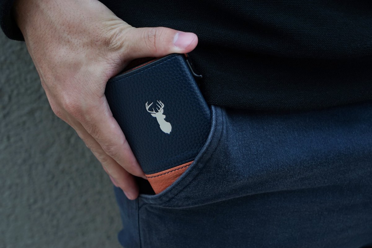 itsWhileys's tweet photo. Say goodbye to bulky wallets and hello to effortless style! Our Whileys Trifold Pop-Up Wallet slim profile fits any pocket while accommodating all your essentials. Convenience meets functionality. Get yours now! ππΌ #WhileysWallets #PocketPerfection https://t.co/Wc84hFwQZd