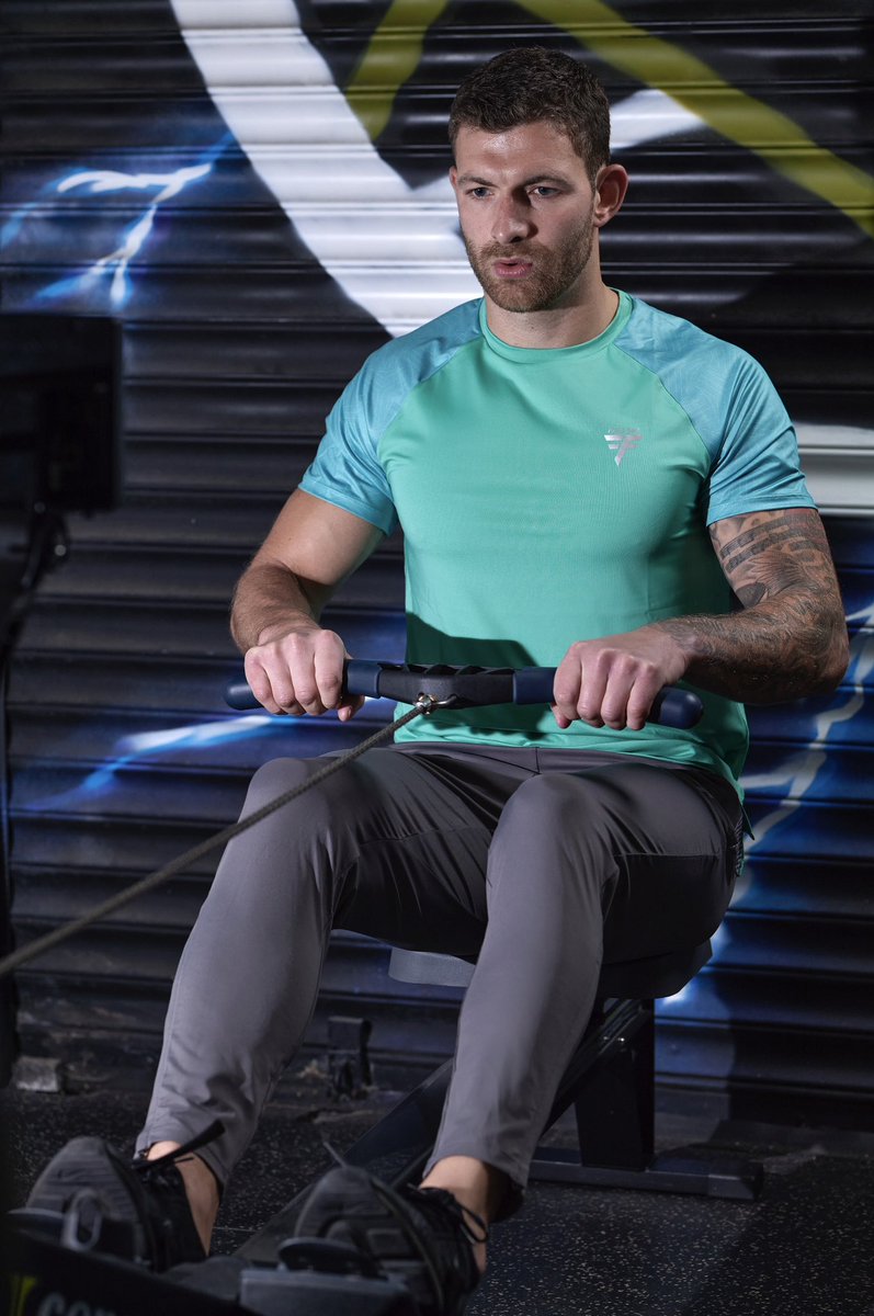 fallainfitness's tweet photo. #TrainInFallain ๐ฅต๐๏ธโโ๏ธ๐ฆ
Don๏ฟฝ๏ฟฝt forget to tag us in your workouts! https://t.co/g48eRqH9ru