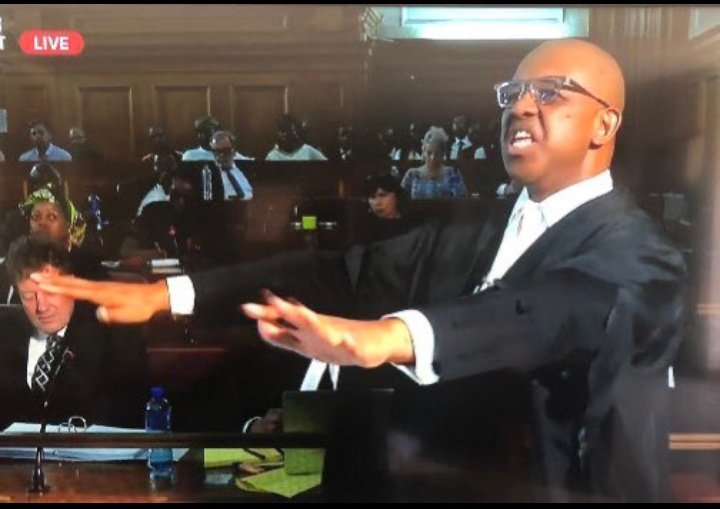 LeseilaneMatome's tweet photo. @_mashesha @AdvDali_Mpofu The circus 🎪 show on display and the devastating outcome for the comical performance! https://t.co/pX0pnXDmH9