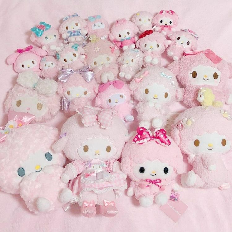 my sweet piano plushies 💫