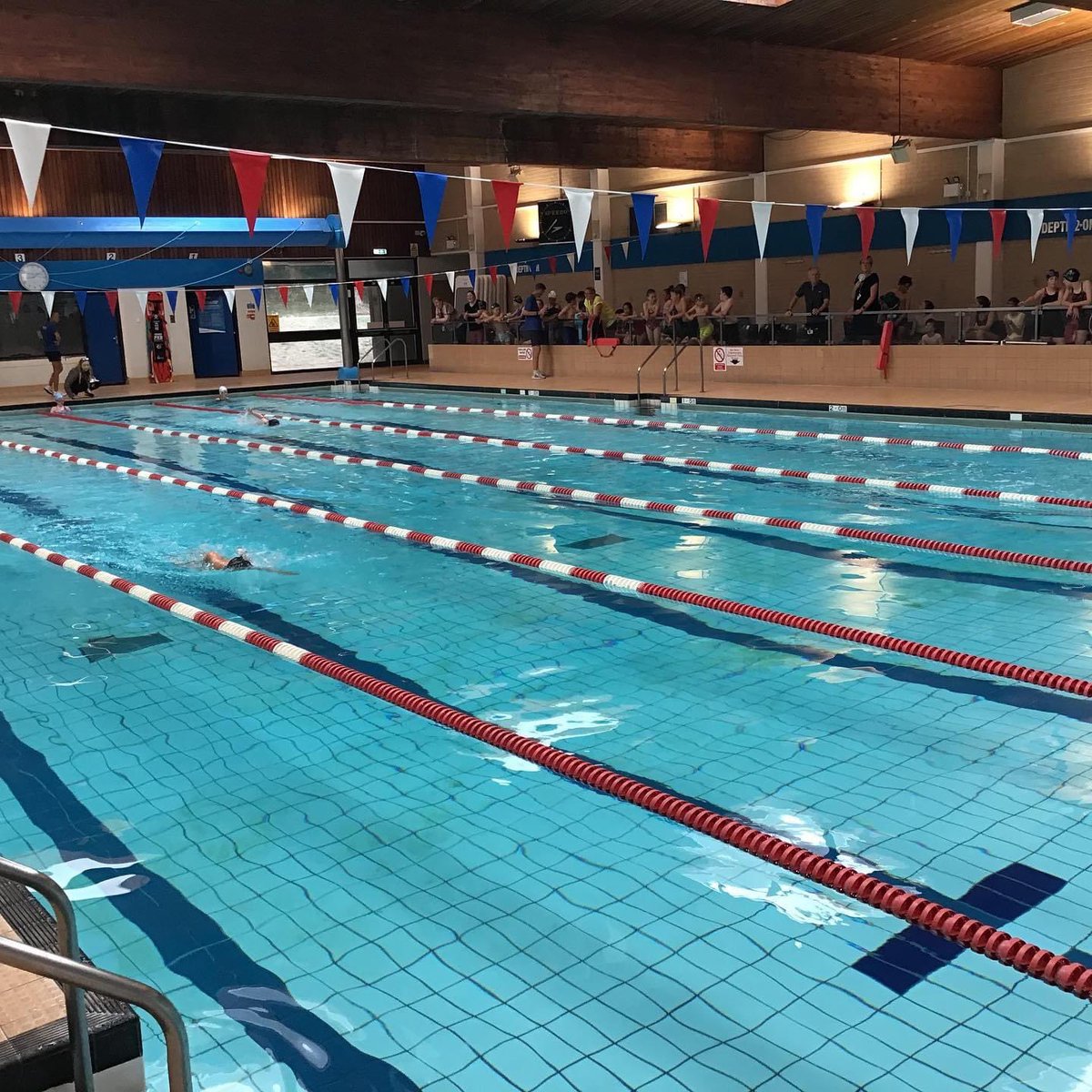 Well done to our fabulous swimmers, who represented our school at the <a href="/KineticSportsG1/">Kinetic Sports Group</a> swimming gala last week 🏊🏊‍♀️🏊‍♂️

We are very proud of you all! 👏👏👏