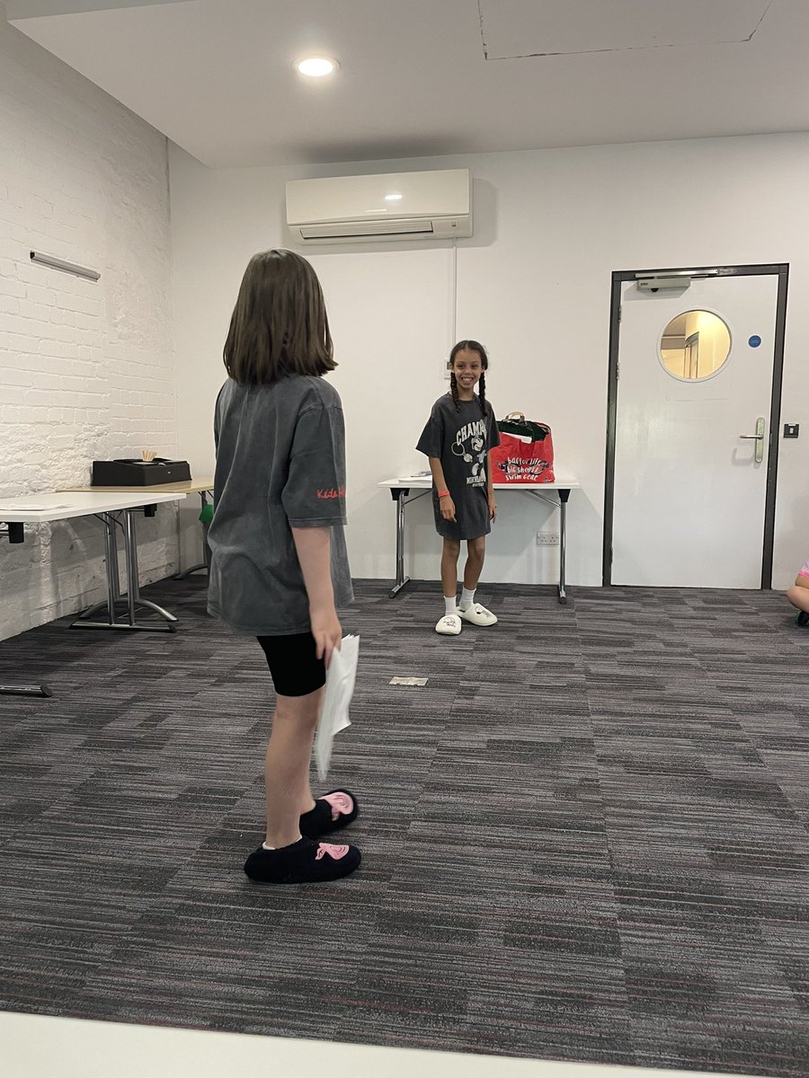 Mrs Stiles tweet media