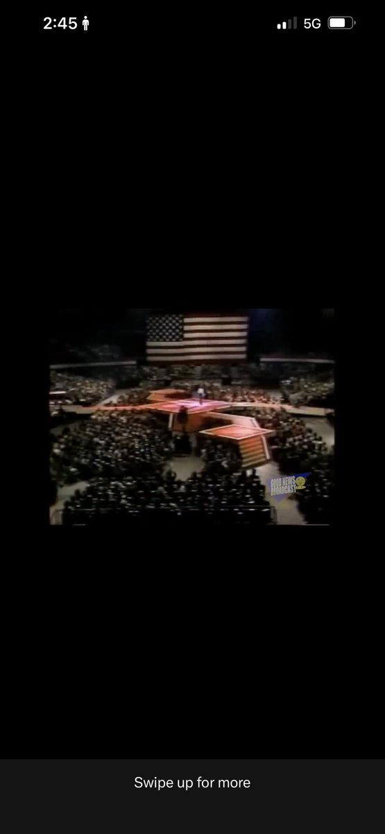 PatriarchStudie's tweet photo. @bennyjohnson Anybody else realize that the stage he’s standing on is almost a swastika https://t.co/YAPfv4cFVc