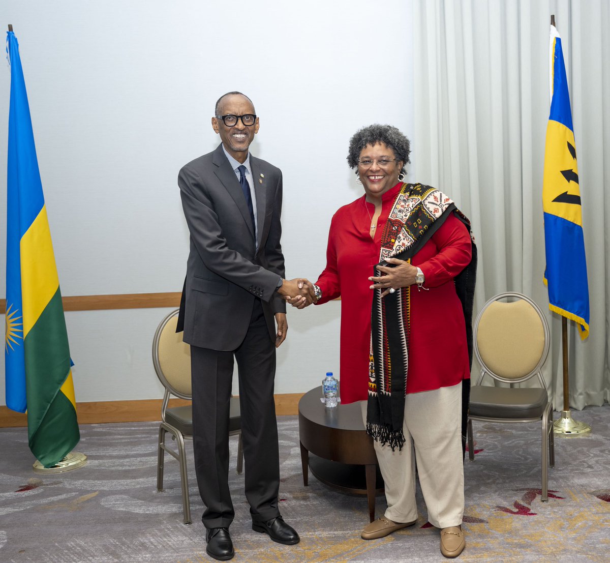 UrugwiroVillage's tweet photo. President Kagame met with Prime Minister @miaamormottley on the sidelines of the 45th Conference of Heads of Government of the Caribbean Community. They had friendly discussions on the fast progress both nations have made in operationalizing key areas of cooperation agreed upon during President Kagame’s visit to Barbados last year.