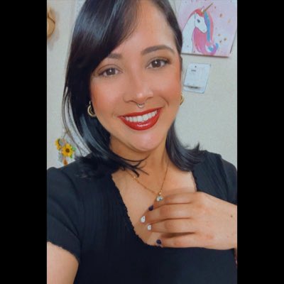 MaRa_J13's tweet photo. #NuevaFotoDePerfil 📿🖤 https://t.co/8SstgM7riL