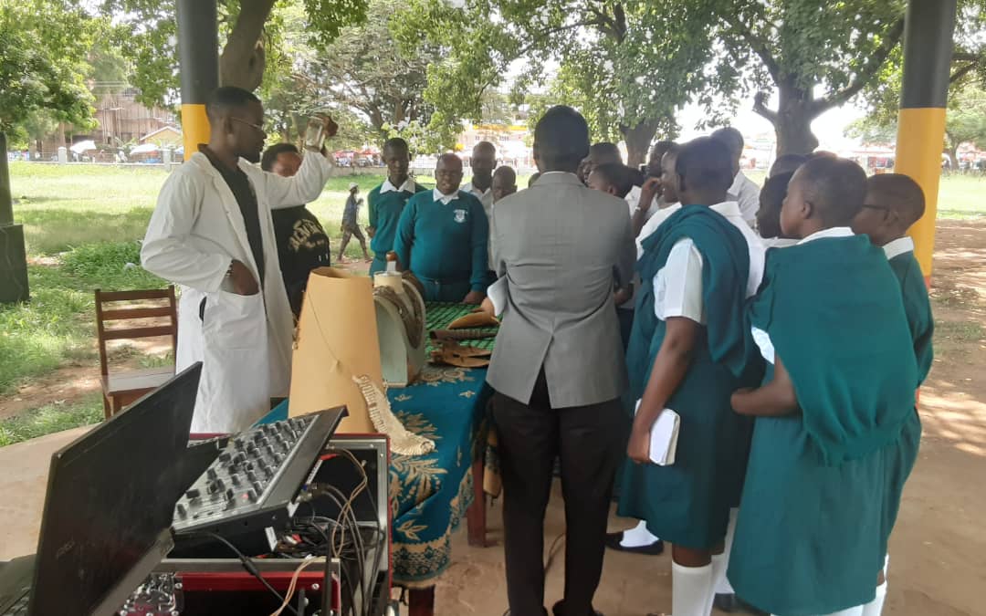 sorotimuseum's tweet photo. Earlier today we hard a community outreach at public gardens, Soroti City. https://t.co/NZMUS3IEzD