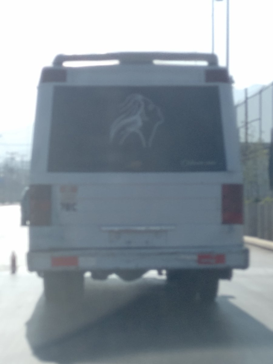 Pablosos's tweet photo. @telediario en @GobNau y en general todo el @Edomex se caracterizan por tener un #transporte #Publico sin #Placas sin #verificación sin #licencia sin #seguro sin #LEY
los choferes en la mayoría  son menores de edad y conducen en estado inconveniente. https://t.co/wvEC1dAIp6