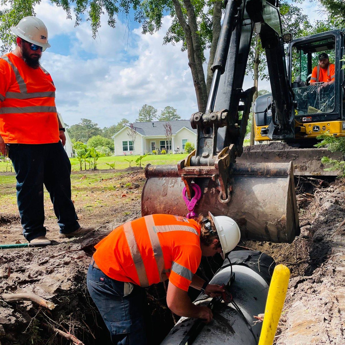 SC RIA has $38M available for Basic and Economic Infrastructure grants and an expanded Planning grant program in FY 23-24. 💸 An online application workshop will be held July 25. Register now 🔗ria.sc.gov/event/register…