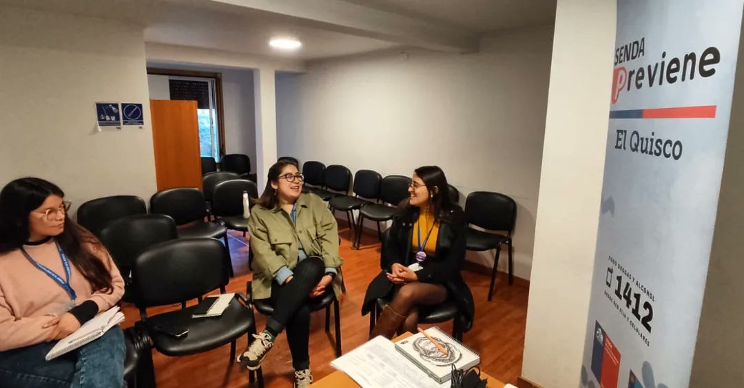 SENDAElQuisco's tweet photo. Hoy realizamos nuestra primera capacitación a las futuras facilitadoras del Taller Habilidades Preventivas Parentales 👨‍👩‍👧👩‍👧‍👦❣

Muchas gracias por el compartir experiencias y reflexionar en torno a la prevención del consumó de alcohol y otras drogas 🚭⚠️

#MásComunidadMásPrevención https://t.co/MGmDadyrNW