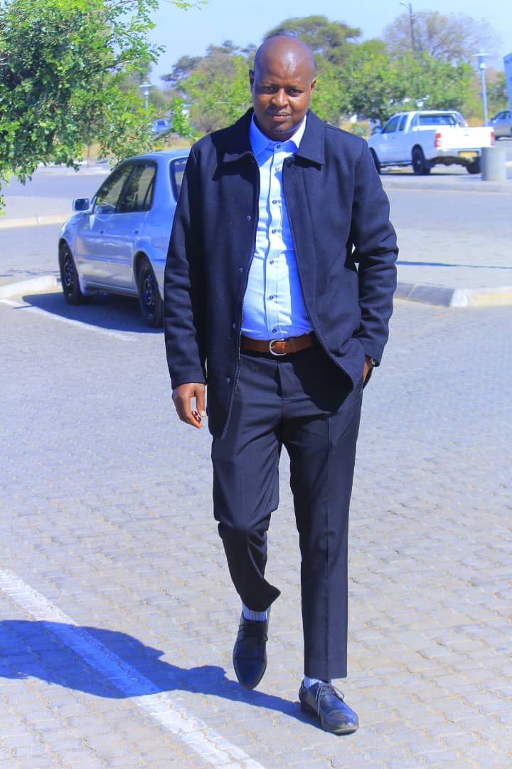 immobilePs's tweet photo. Ladies I'm single nd looking, DM please 😊❤!! https://t.co/alcHXWwxKw