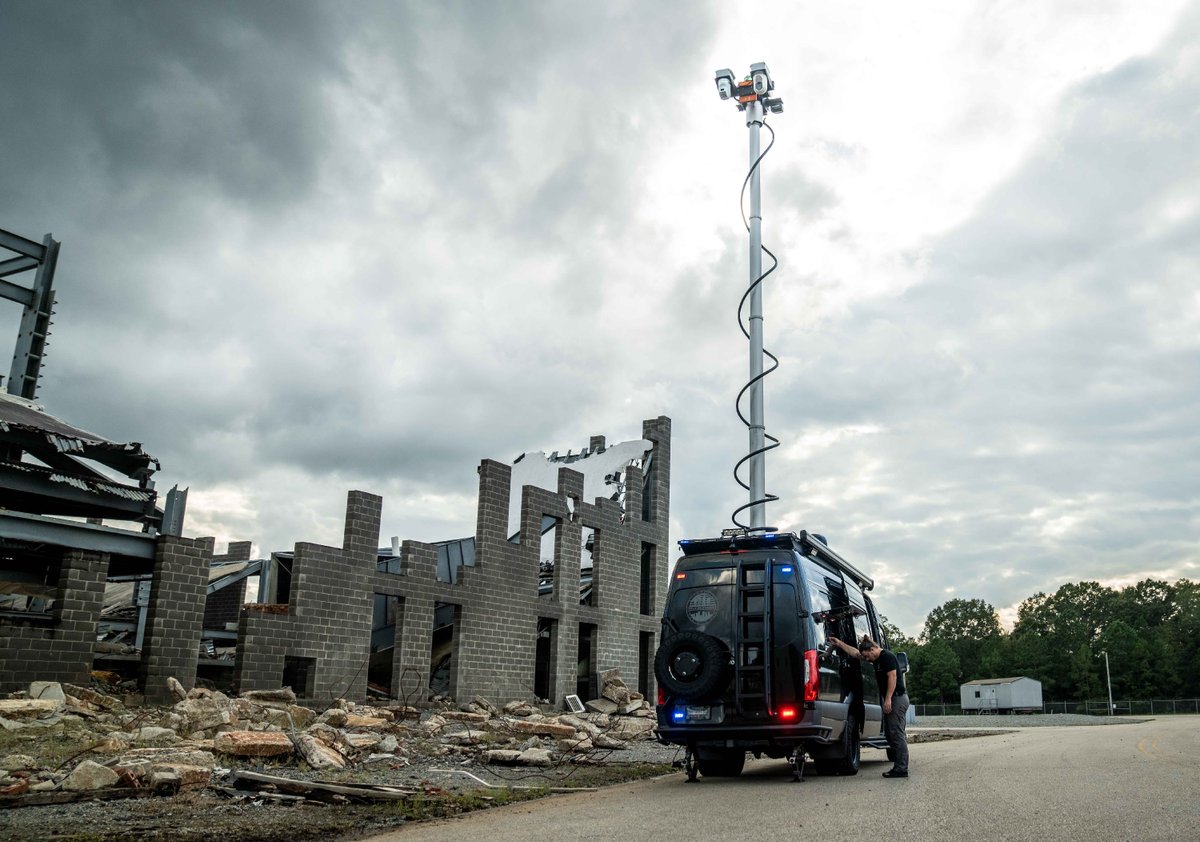 FLYMOTIONmedia's tweet photo. TRIDENT is a highly-capable platform that's able to respond directly to the incident and provide first responders with:
- stable connectivity
- sensor fusion and dissemination
- a robust communications suite
Learn more: https://t.co/bJnJJrc1RR
#commandvehicle #publicsafety https://t.co/HajGFl90he
